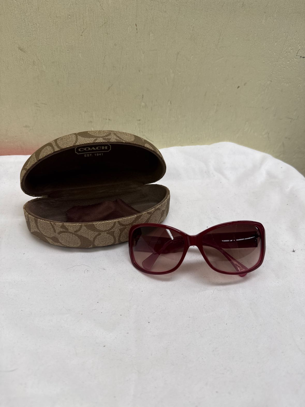 Coach Maroon Floral Sunglasses S2044 WITH CASE