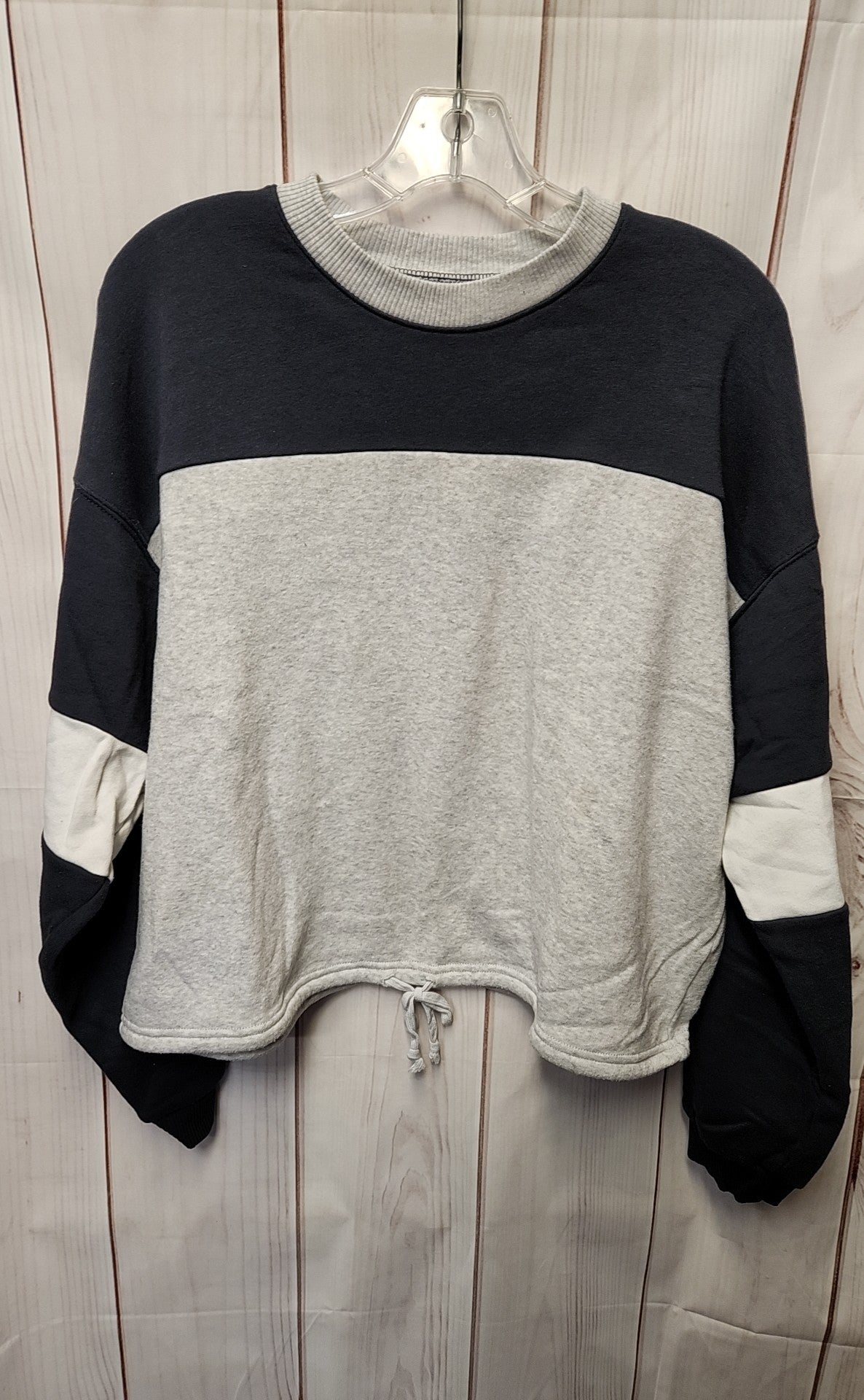American Eagle Women's Size XS Gray Sweatshirt