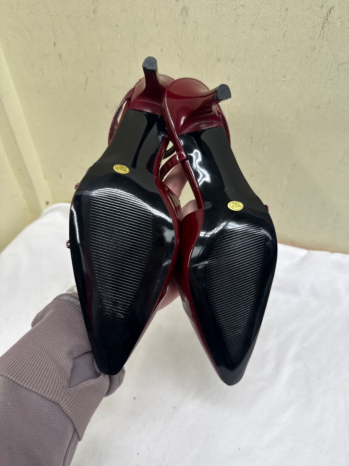 Women's Size 7-1/2 Red Pumps Shoes