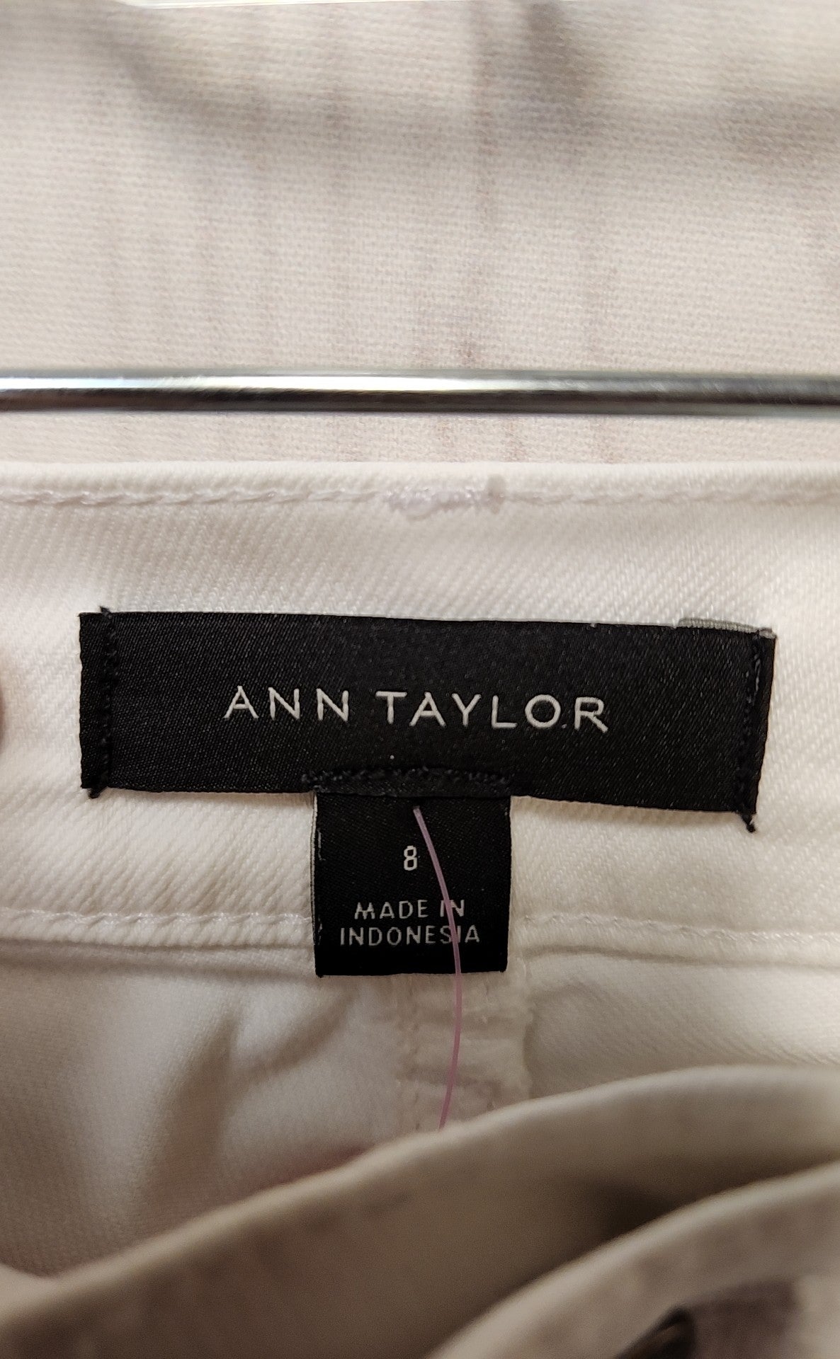 Ann Taylor Women's Size 29 (7-8) White Jeans