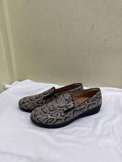 Fitflop Women's Size 10 Snakeskin Flats Shoes