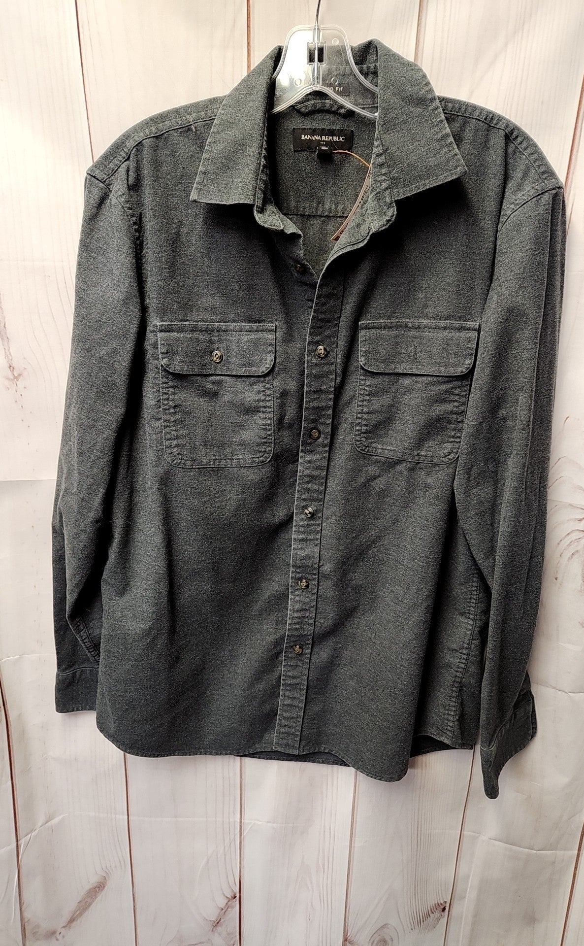 Banana Republic Men's Size M Gray Shirt