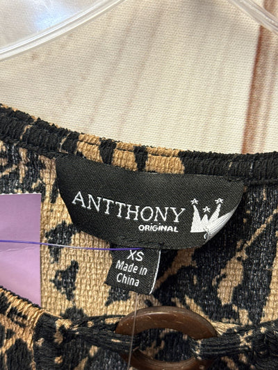 NWT Antthony Women's Size XS Black & Brown Short Sleeve Top