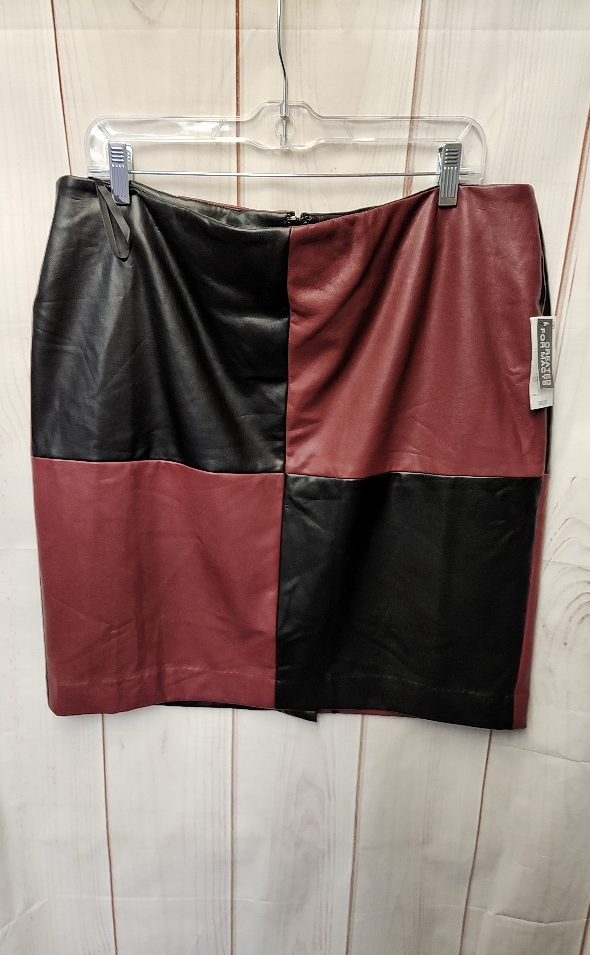 NWT Bar III Women's Size 14 Black & Red Skirt