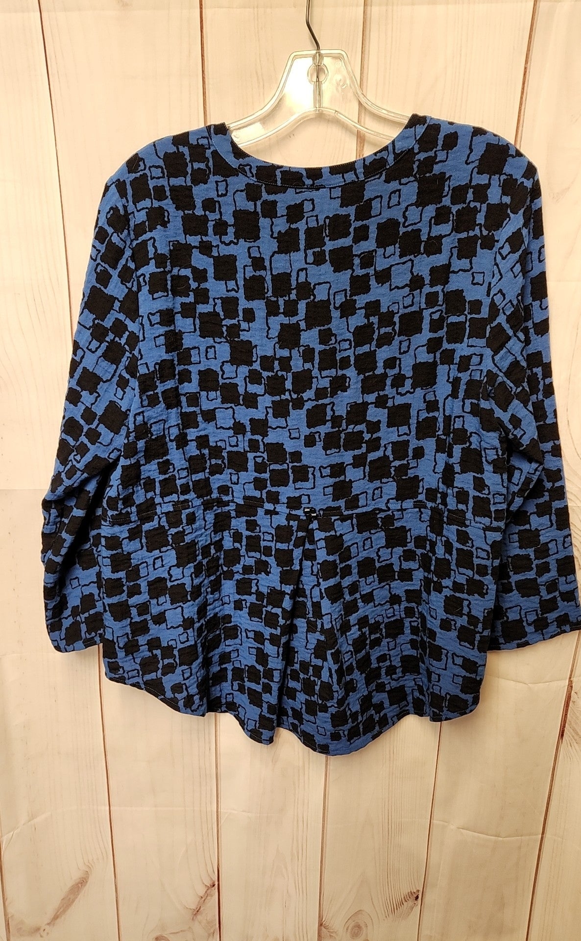 Habitat Women's Size S Black & Blue 3/4 Sleeve Top