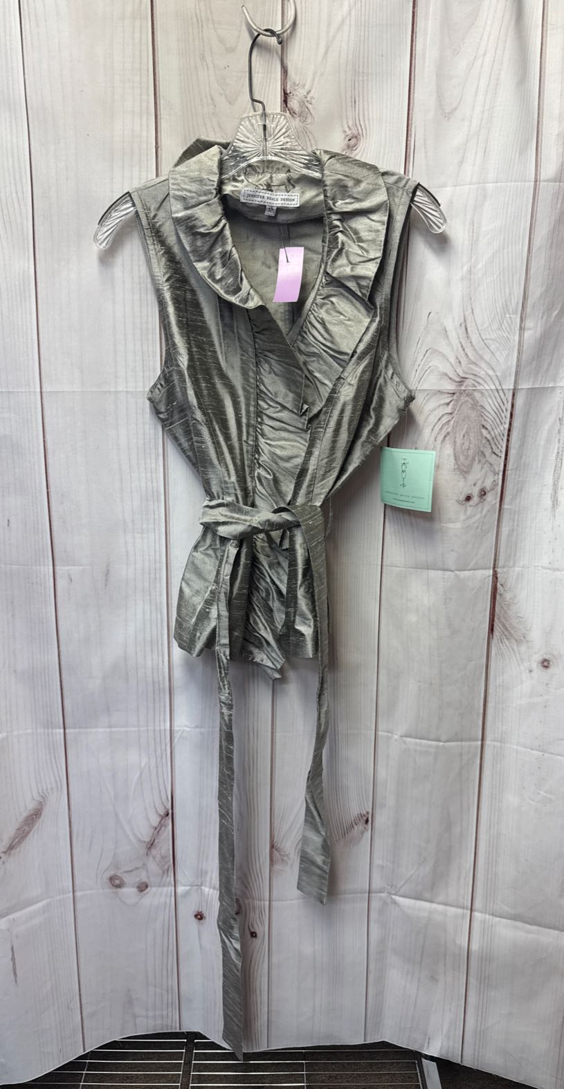 NWT Jennifer Reale Women's Size 12 Silver Sleeveless Top