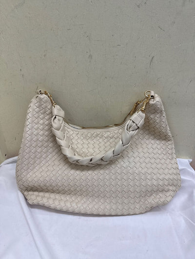 Urban Expressions White Purse Bag