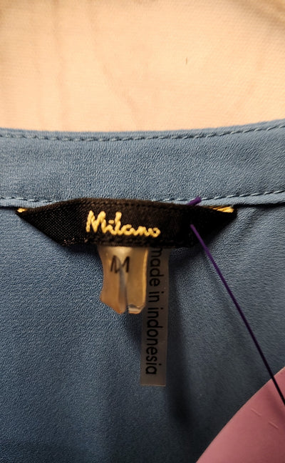 Milano Women's Size M Blue Sleeveless Top