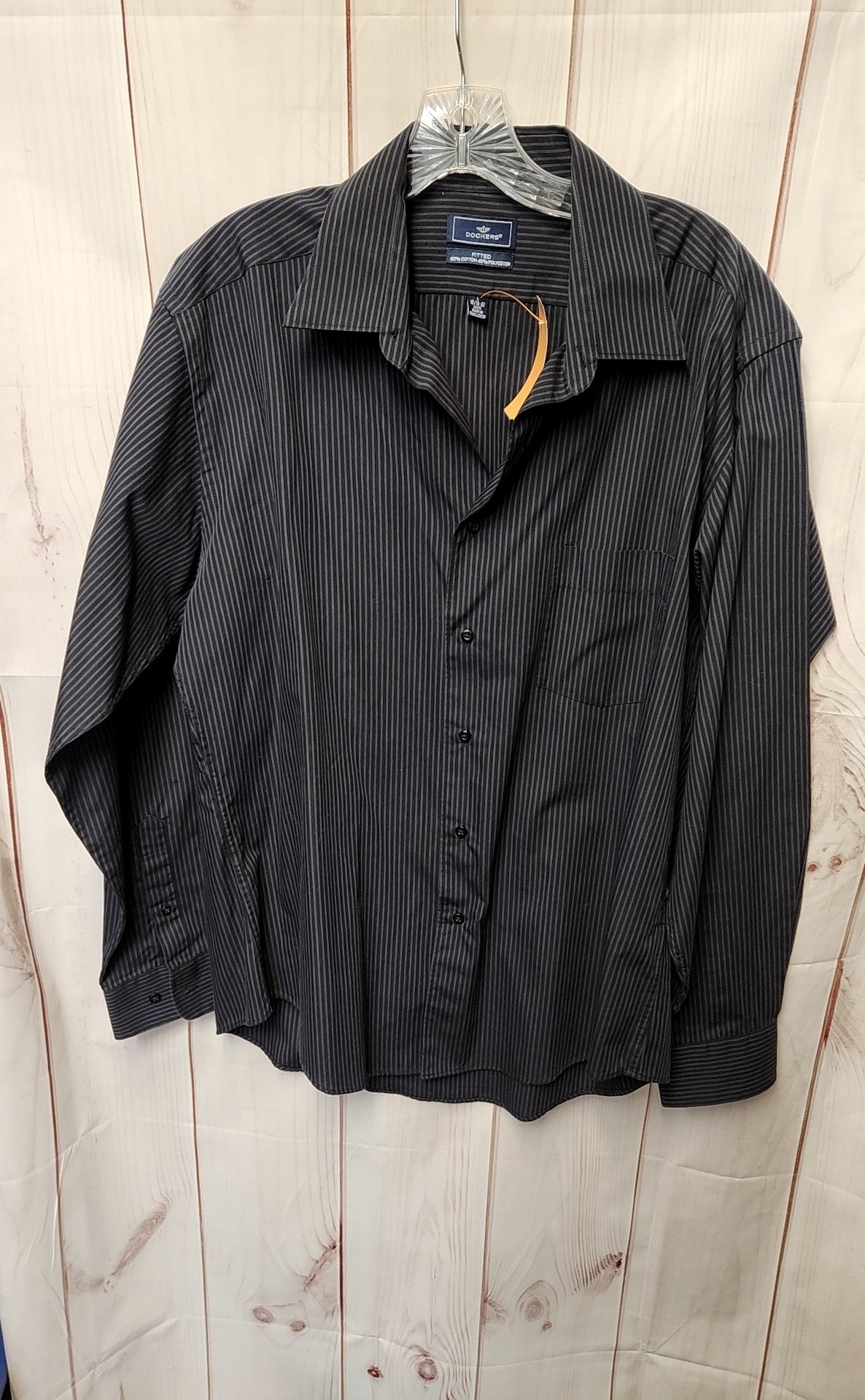 Dockers Men's Size L Black Shirt