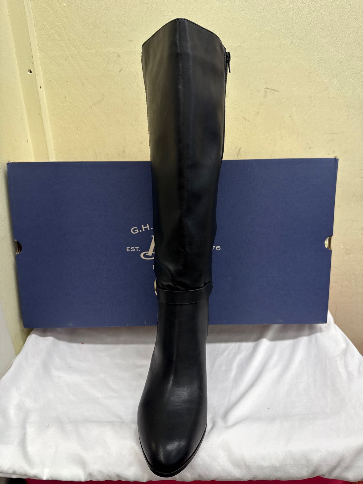 NIB GH Bass Women's Size 11 Black Boots Shoes