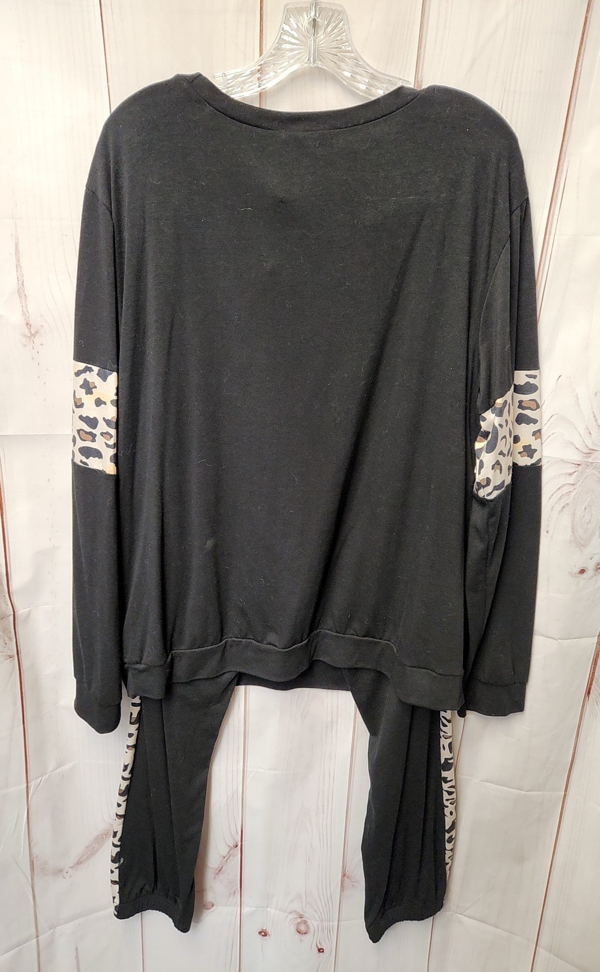 Pretty Garden Women's Size XL Black Pajamas