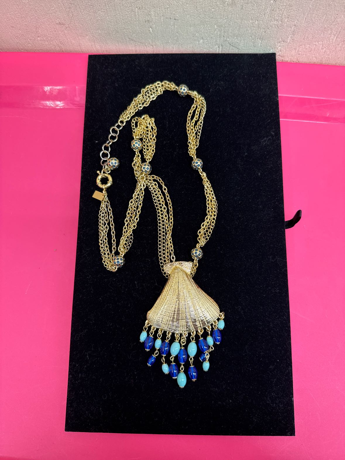 Lilly Pulitzer Gold Seashell Necklace