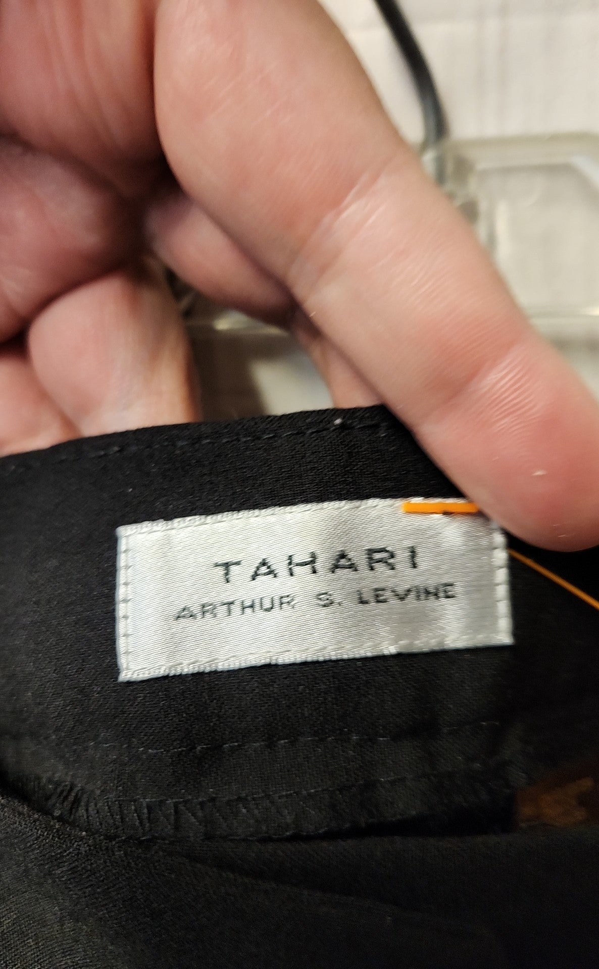 Tahari Women's Size 6 Black Pants