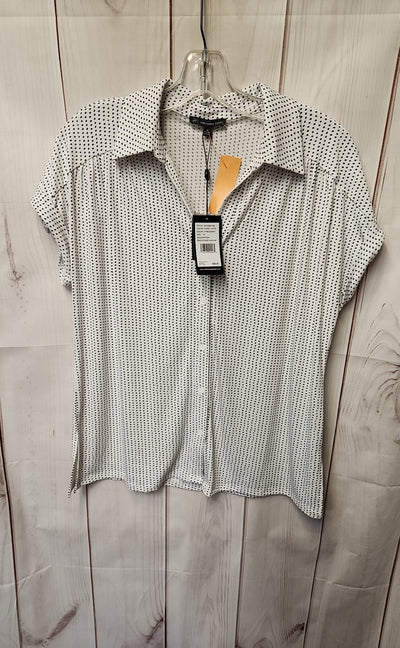 NWT Adrianna Papell Women's Size M White Short Sleeve Top