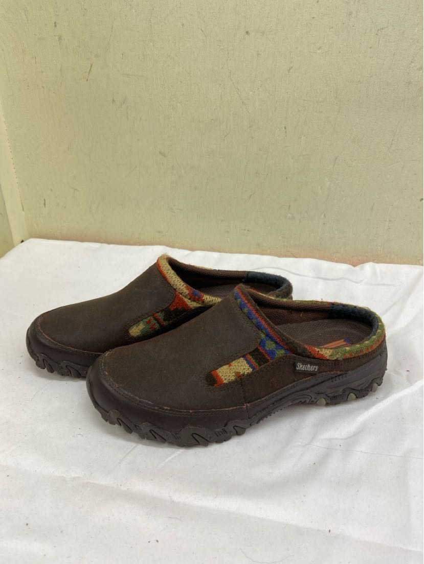 Skechers Women's Size 6 Brown Clogs