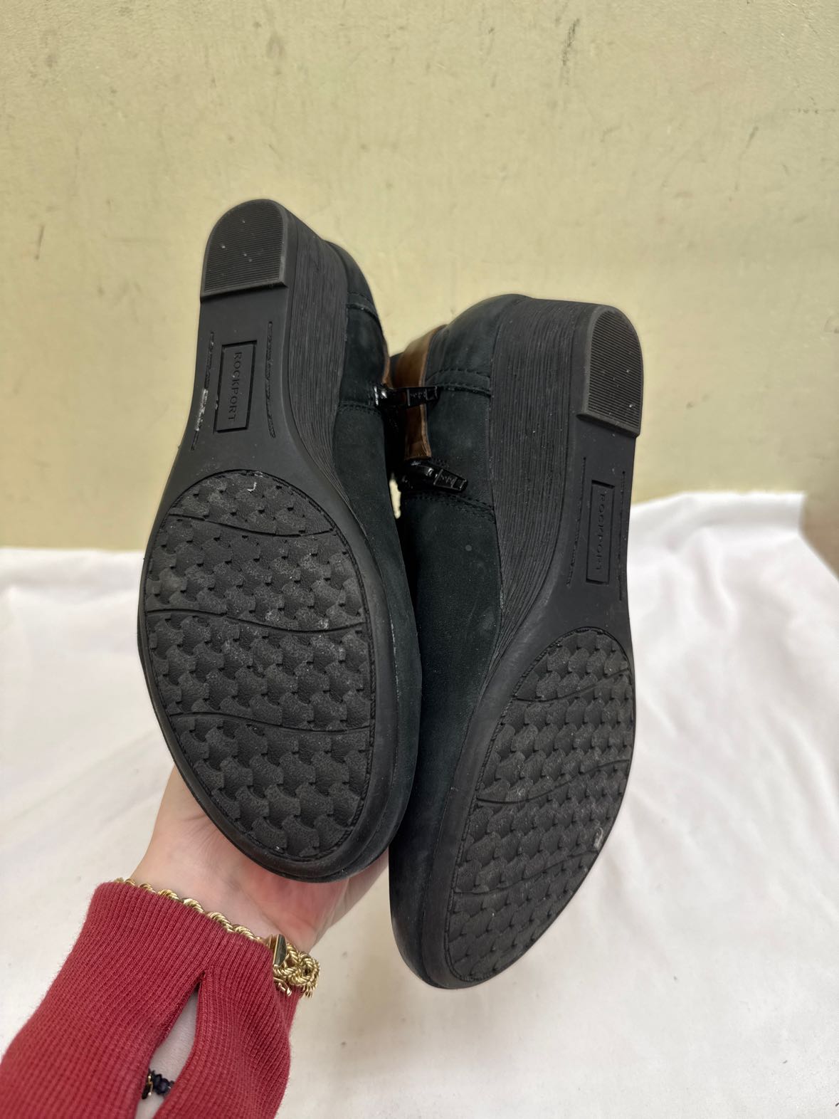 Rockport Women's Size 6 Black Boots Shoes