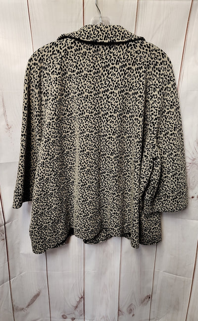 Kim Rogers Women's Size 2X Gray Animal Print Jacket