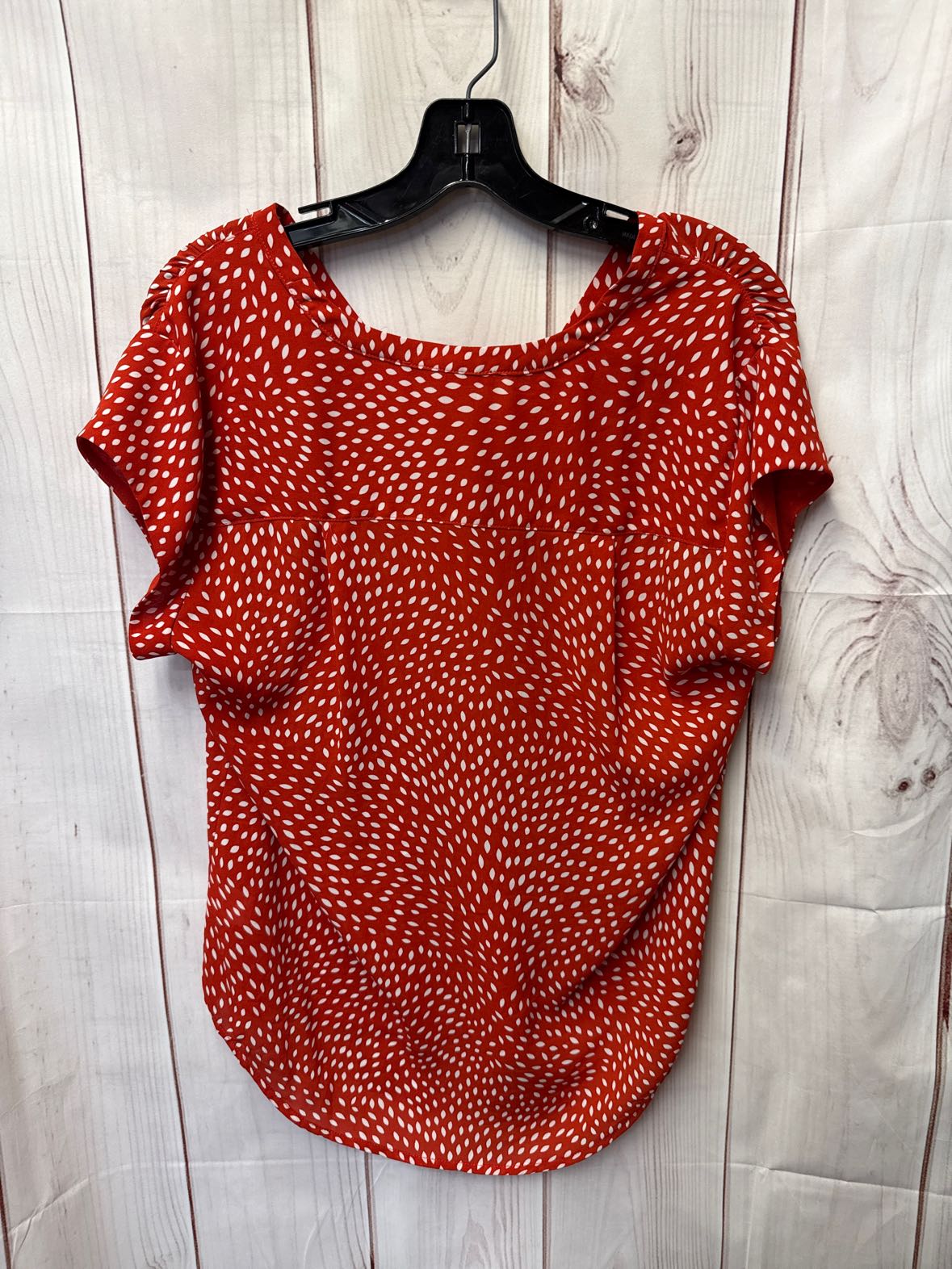 Fun2Fun Women's Size M Red Short Sleeve Top