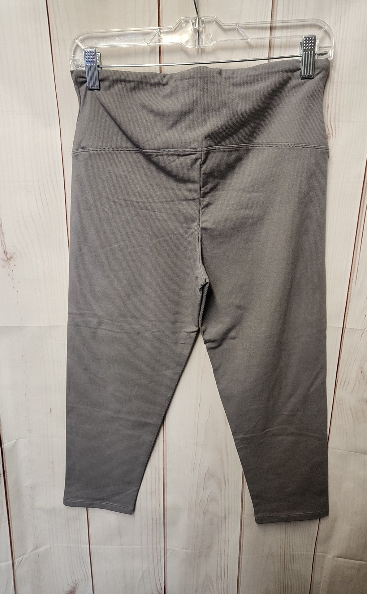 Yummie Tummie Women's Size L Gray Active Capris