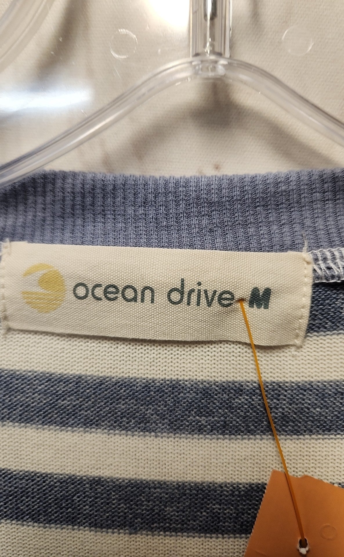 Ocean Drive Women's Size M White & Blue Sweater