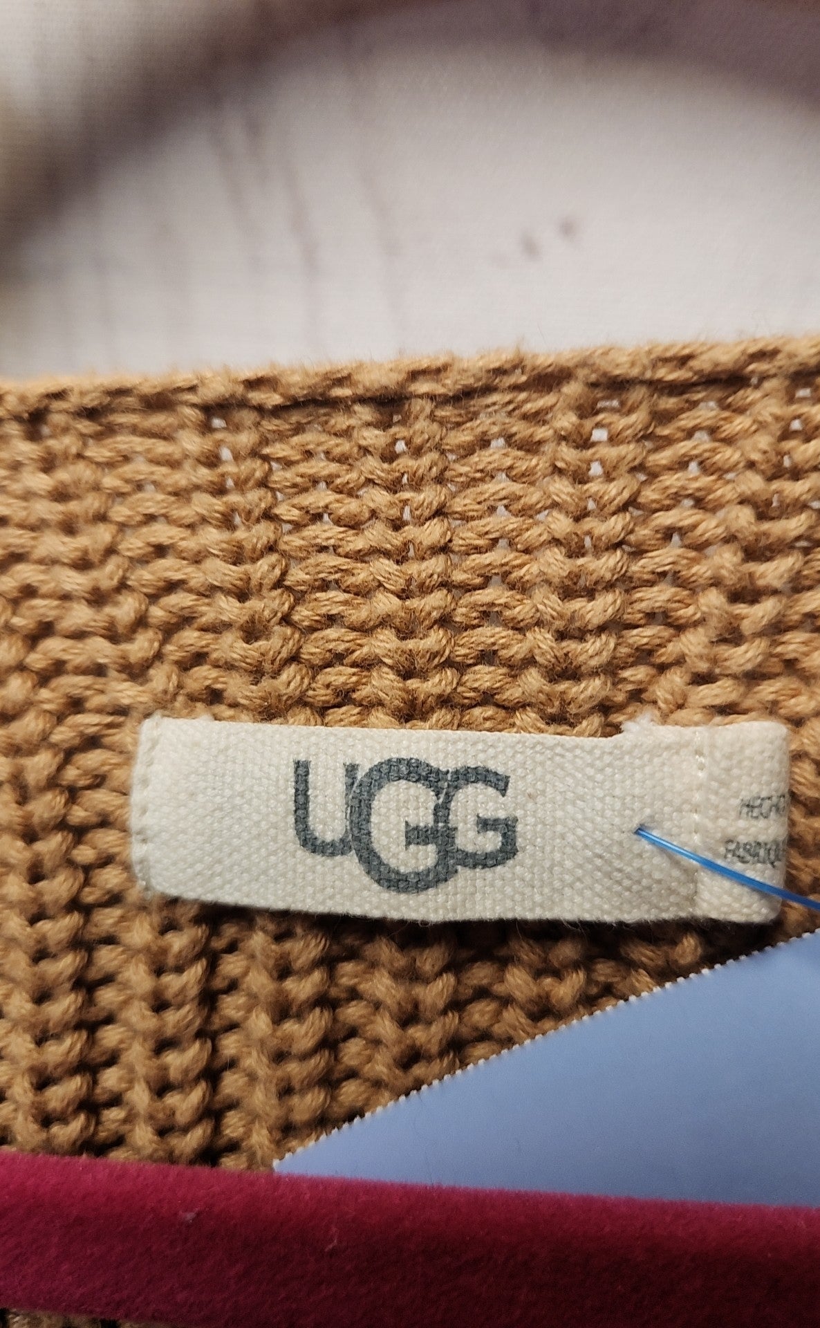 Ugg Women's Size XS Tan Sweater