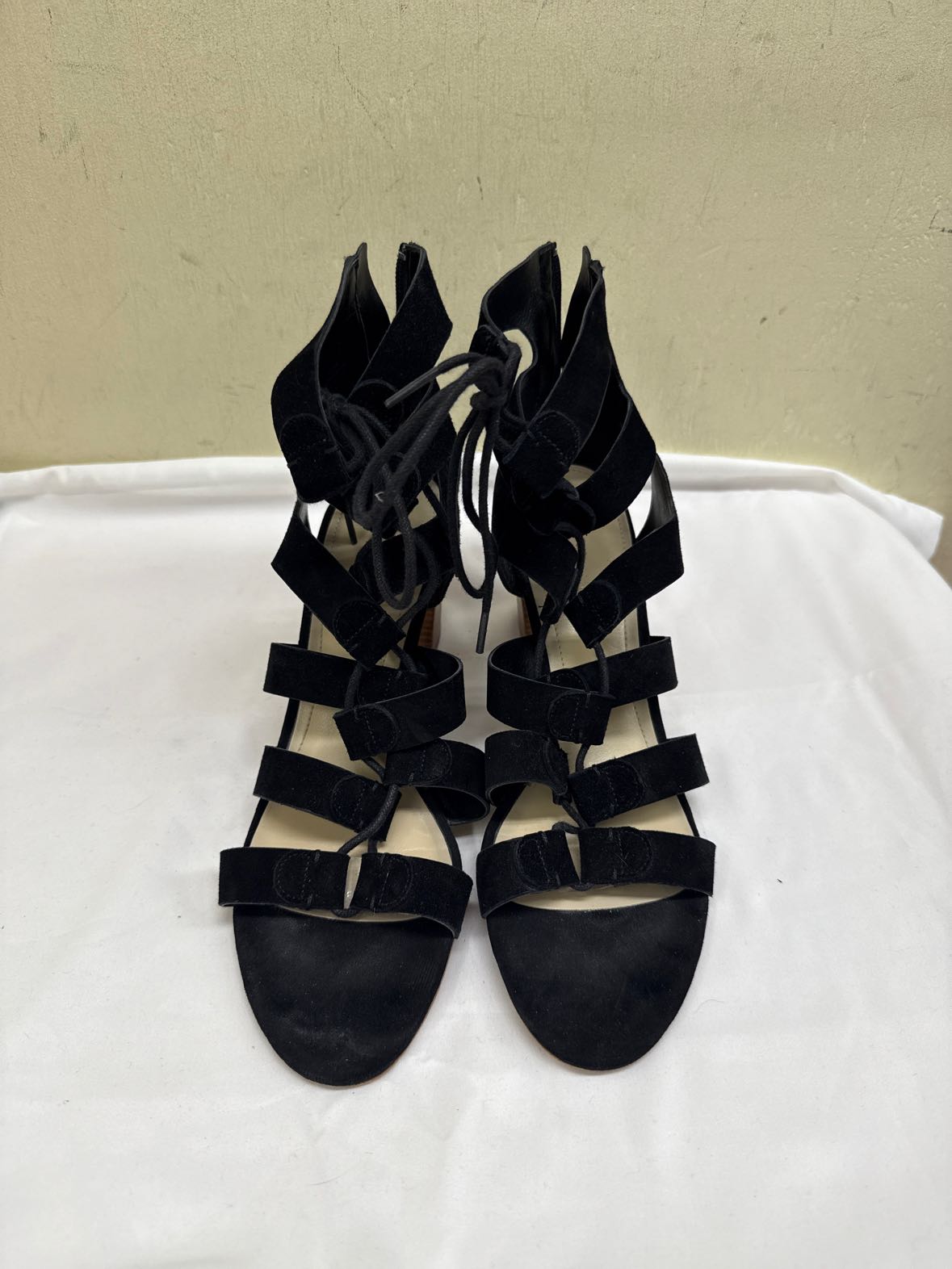 Marc Fisher Women's Size 10 Black Sandals Shoes