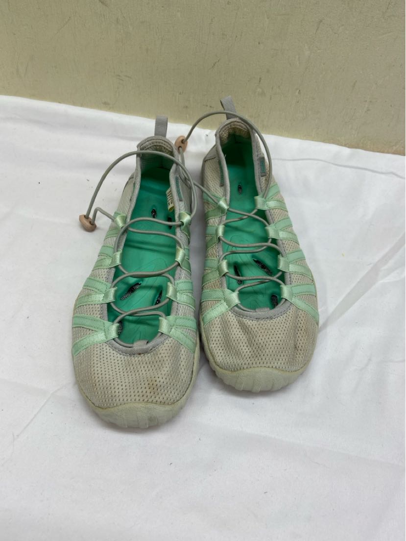 Jambu Women's Size 8 Gray Water Shoes Flats