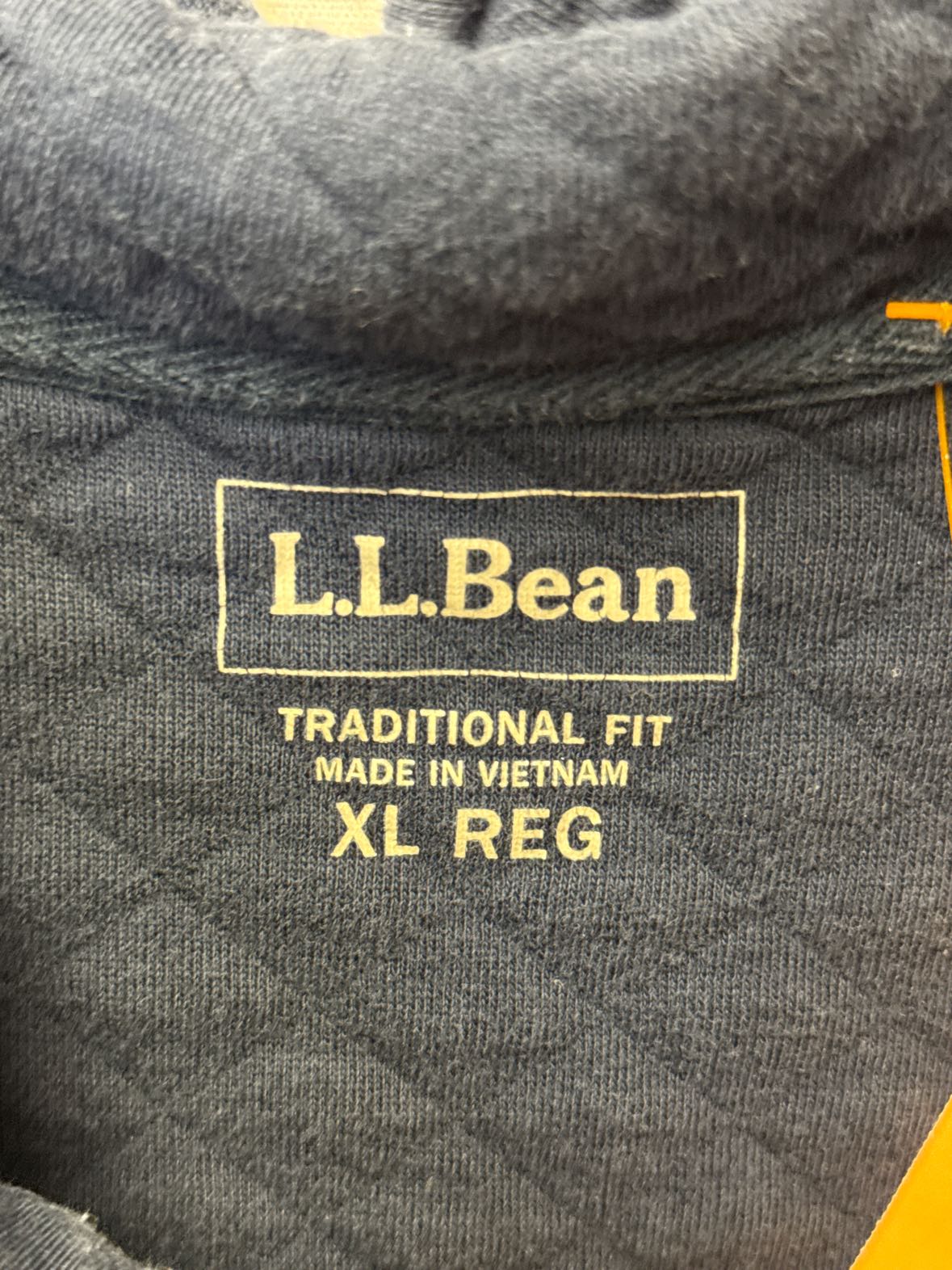 LL Bean Men's Size XL Navy Sweatshirt
