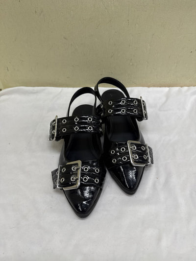 Madden girl Women's Size 8 Black Flats Shoes