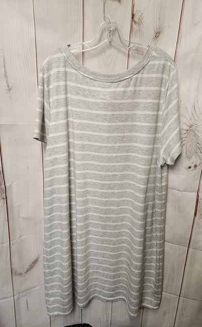 Ava & Viv Women's Size 4X Gray Dress
