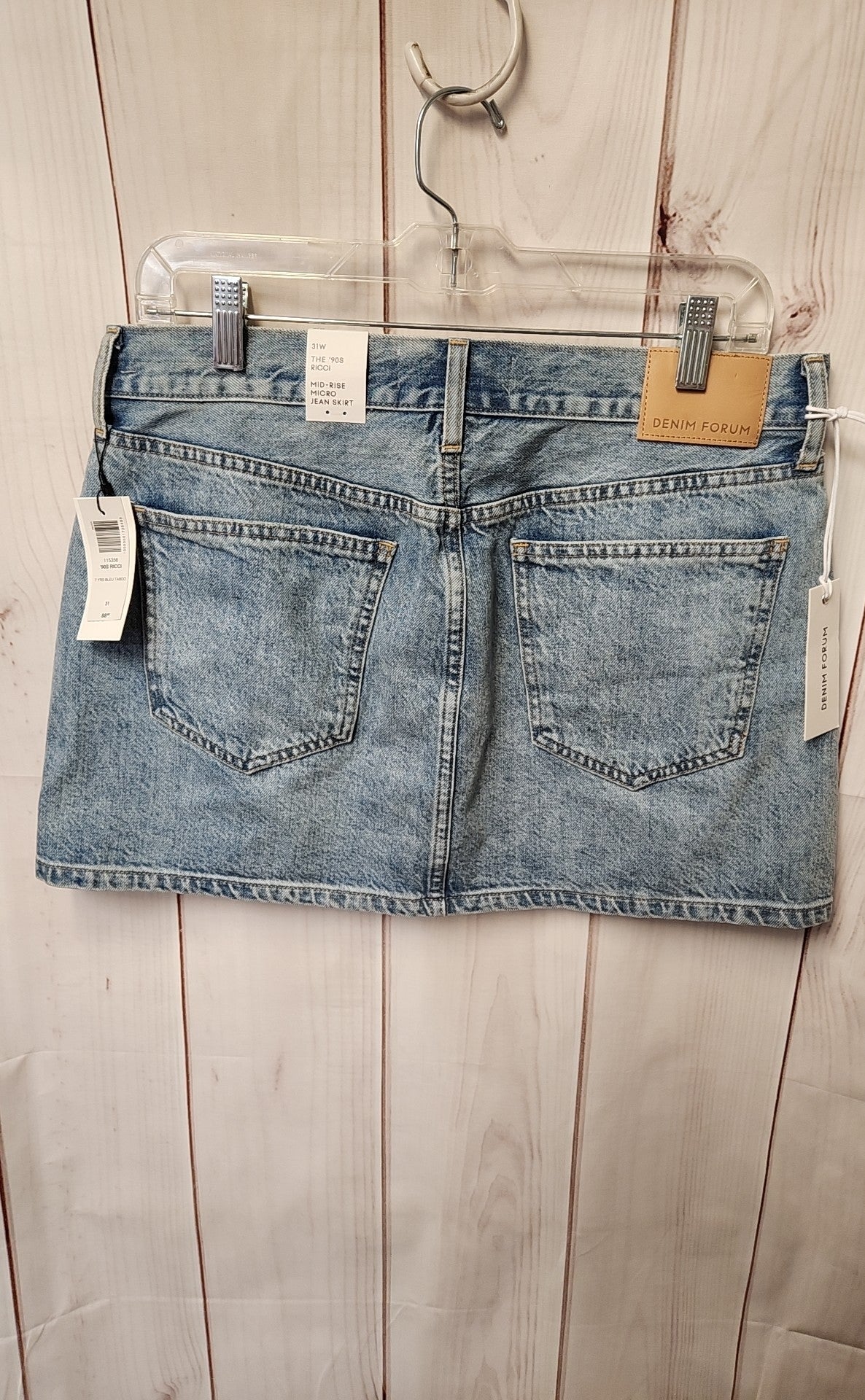 NWT Denim Forum Women's Size 31 (11-12) Blue Skirt The '90s Ricci Mid Rise Micro