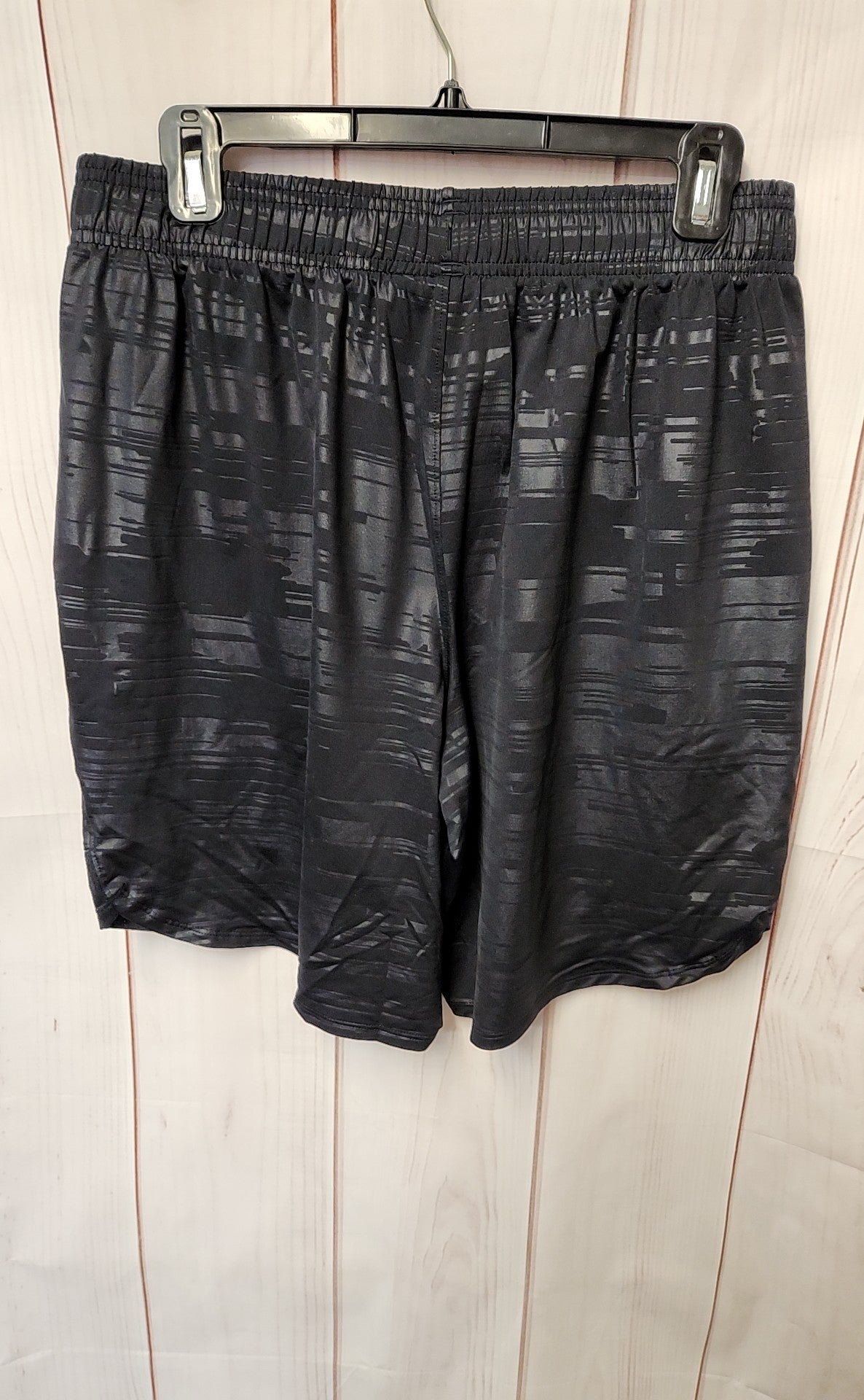 Under Armour Men's Size L Black Shorts