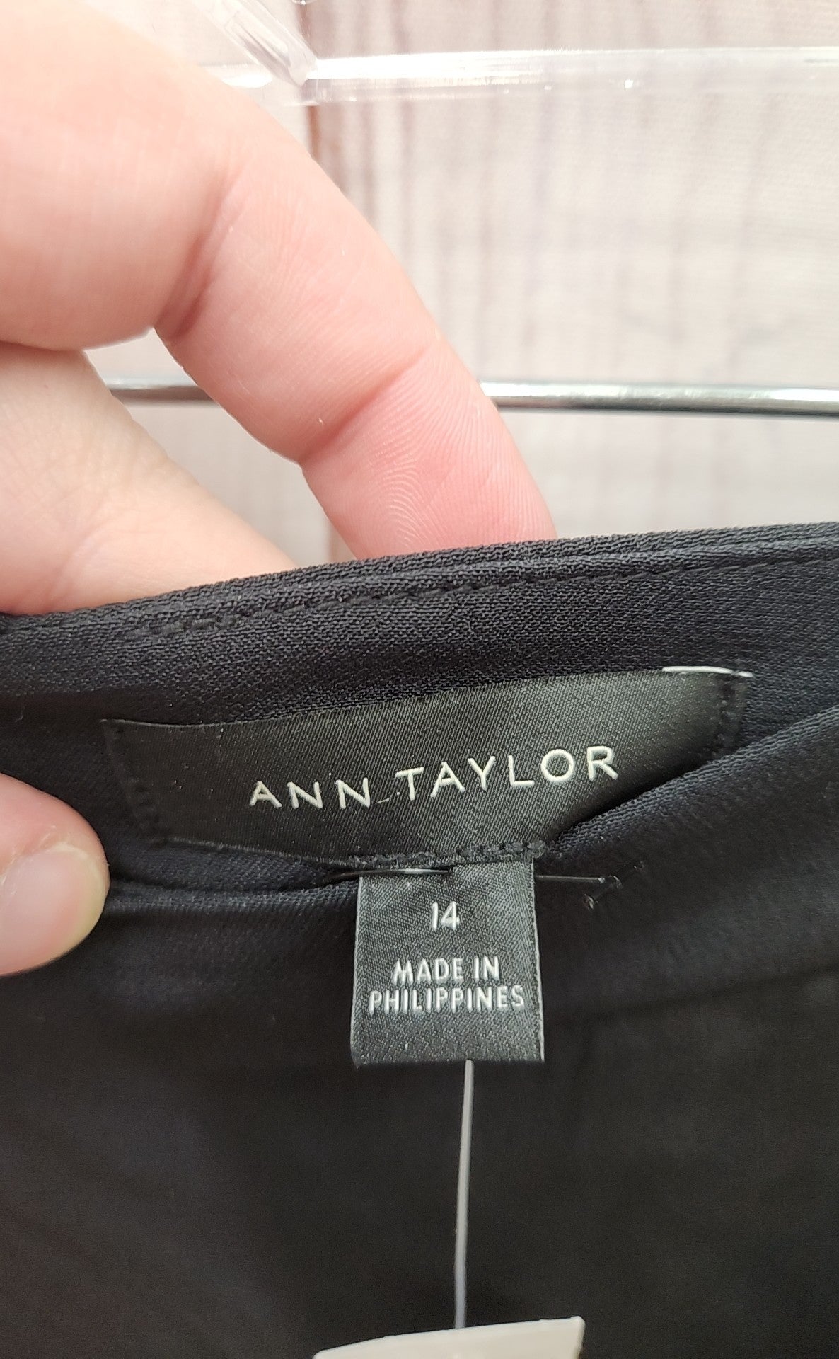Ann Taylor Women's Size 14 Black Skirt NWT