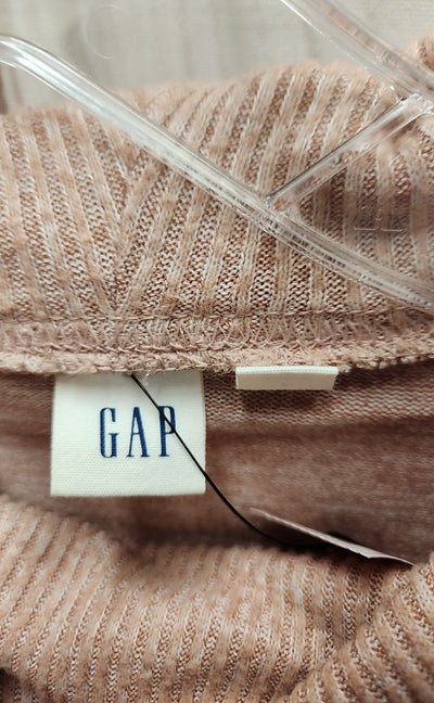 Gap Women's Size S Peach Sweater