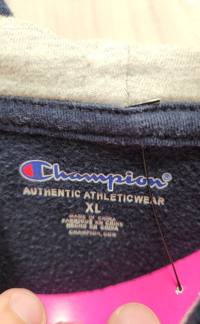 Champion Boy's Size 14/16 Navy Sweatshirt