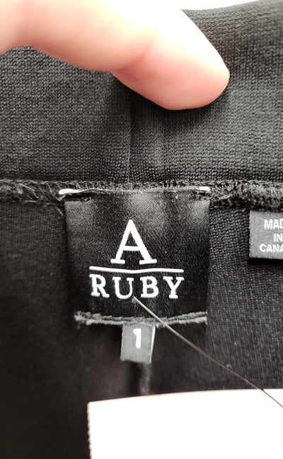 A Ruby Women's Size 1 Black Pants