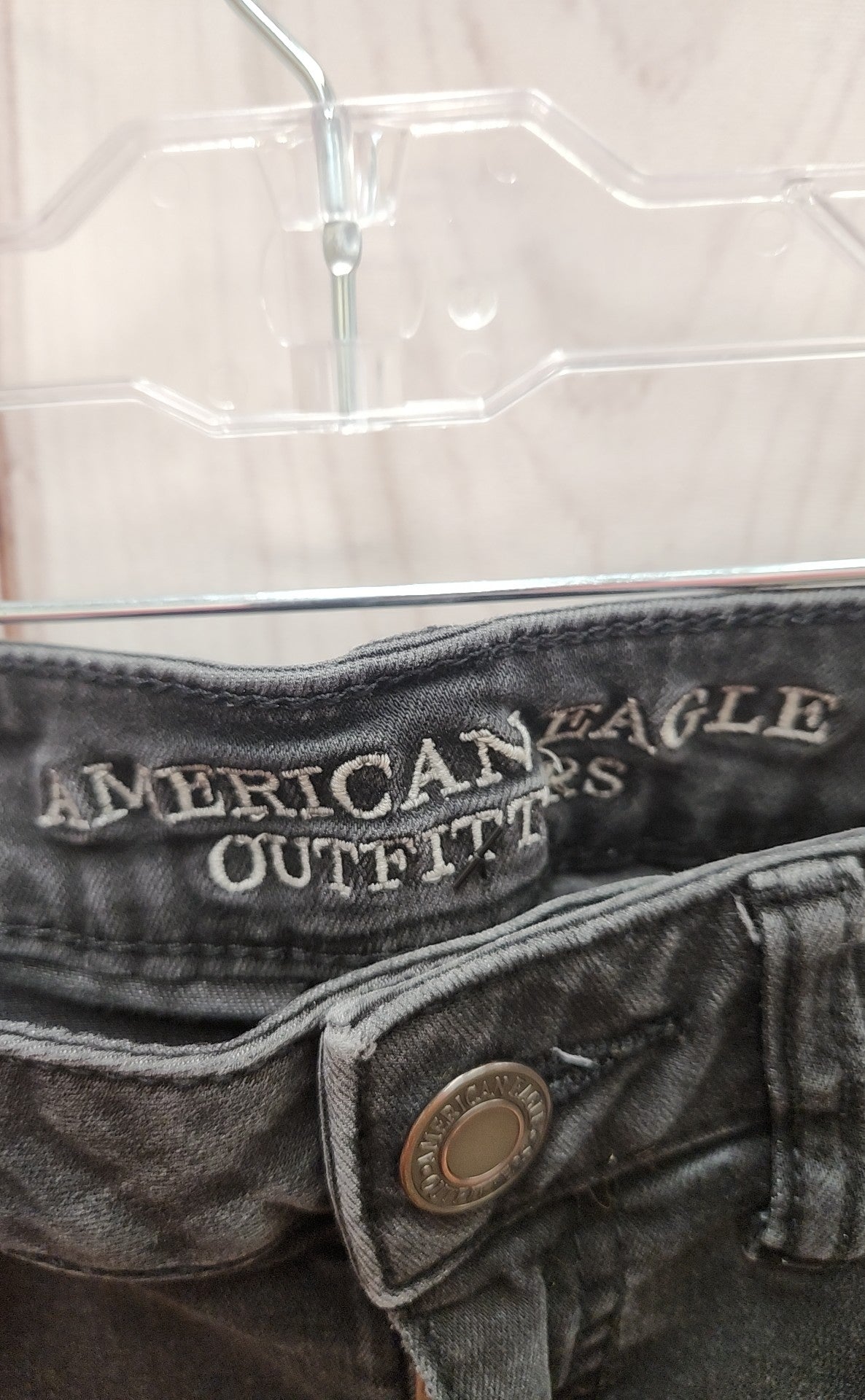 American Eagle Women's Size 27 (3-4) Black Jeans