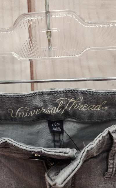 Universal Thread Women's Size 27 (3-4) Gray Jeans